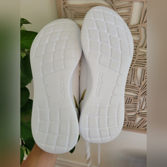 Adidas Running Shoe - Picture 2 of 6